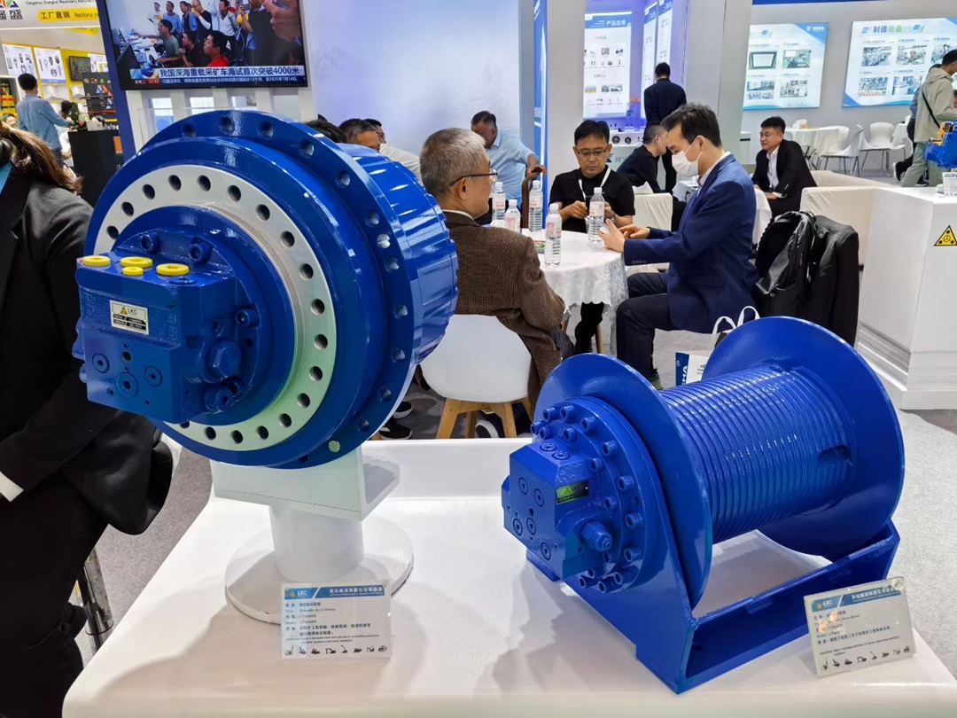 1761959268674181.jpg 微信图片_202510291652171.jpg